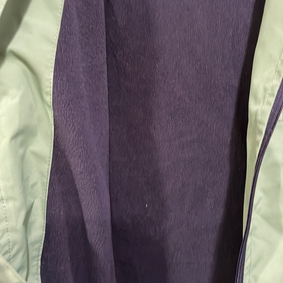 Ummtom green fleece line hooded jacket size 8-9 windbreaker rain jacket - Picture 12 of 13